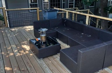 large-deck-main-stay-rental